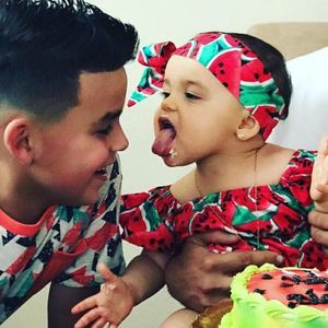 Meet your Posher, Iris